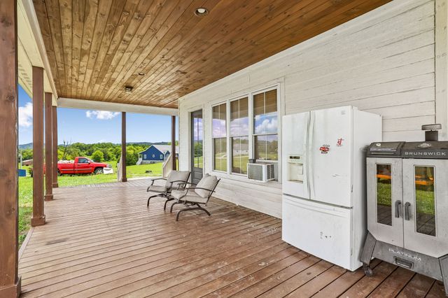 770 Sadler Rd, Liberty, TN 37095