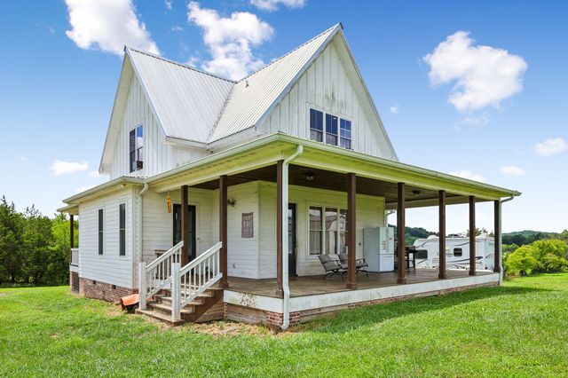 770 Sadler Rd, Liberty, TN 37095