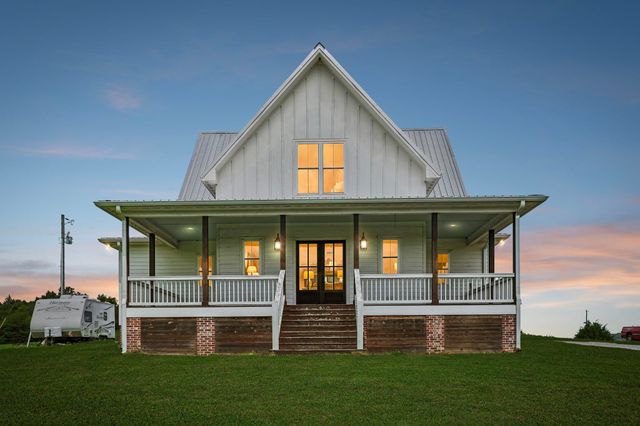 770 Sadler Rd, Liberty, TN 37095