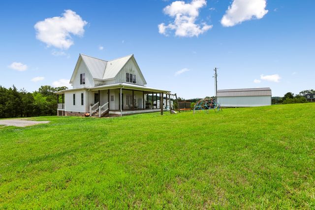 770 Sadler Rd, Liberty, TN 37095