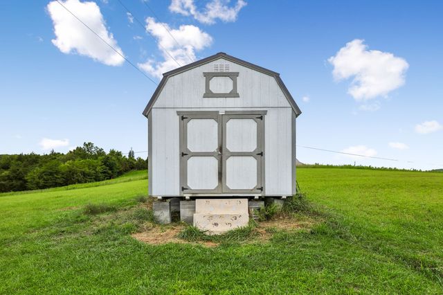 770 Sadler Rd, Liberty, TN 37095