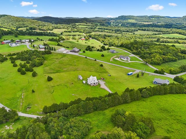 770 Sadler Rd, Liberty, TN 37095
