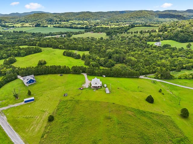 770 Sadler Rd, Liberty, TN 37095