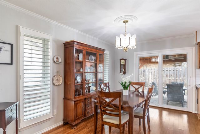 417 Sunnybrook Court, Bedford, TX 76021