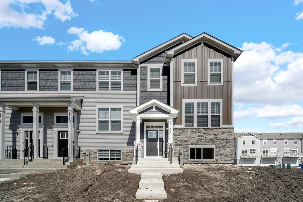 25708 W Yorkshire Drive, Plainfield, IL 60544