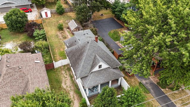630 S Market Avenue, Springfield, MO 65806