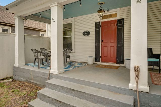 630 S Market Avenue, Springfield, MO 65806