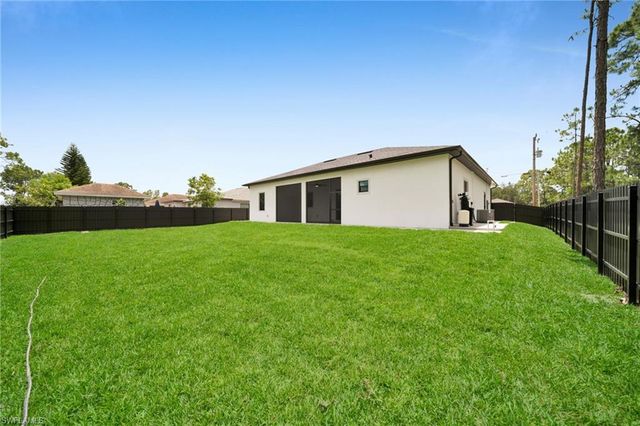 807 Dudley AVE S, Lehigh Acres, FL 33974