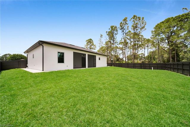807 Dudley AVE S, Lehigh Acres, FL 33974