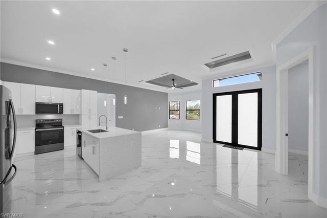 807 Dudley AVE S, Lehigh Acres, FL 33974