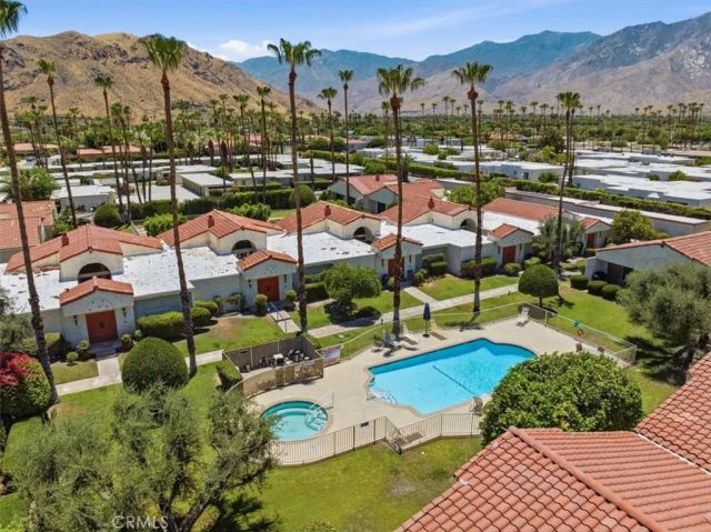 1833 S Araby 16, Palm Springs, CA 92264