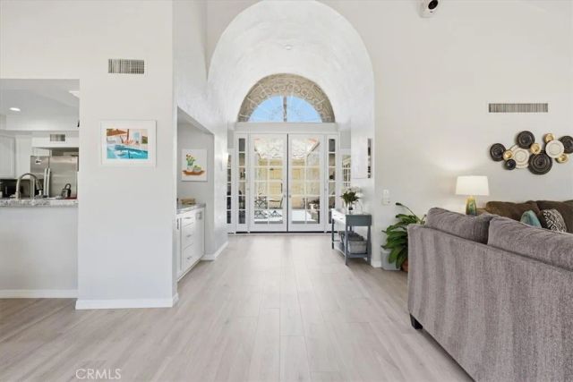 1833 S Araby 16, Palm Springs, CA 92264