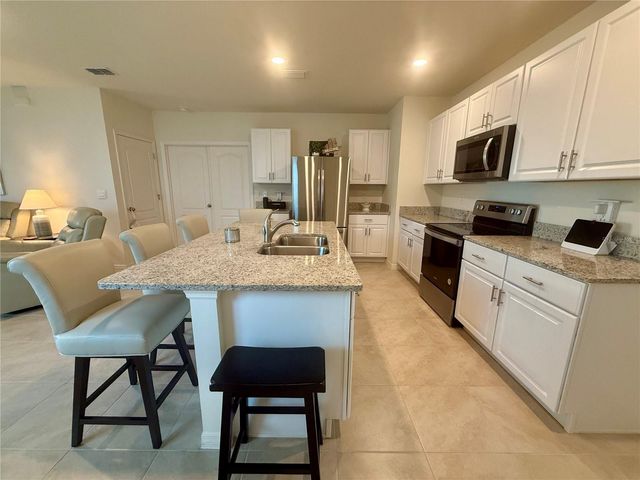 463 LIU LANE, Deland, FL 32724