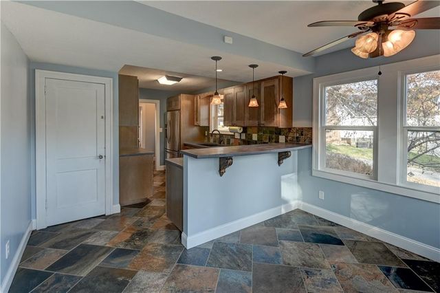 10401 E 70th Terrace, Raytown, MO 64133