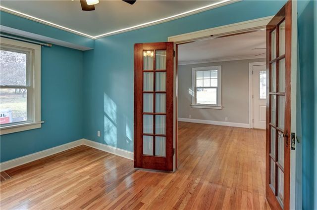 10401 E 70th Terrace, Raytown, MO 64133