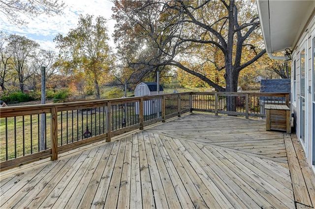 10401 E 70th Terrace, Raytown, MO 64133