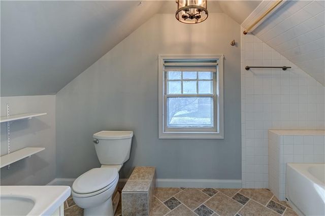 10401 E 70th Terrace, Raytown, MO 64133