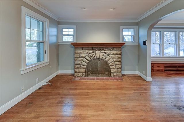 10401 E 70th Terrace, Raytown, MO 64133