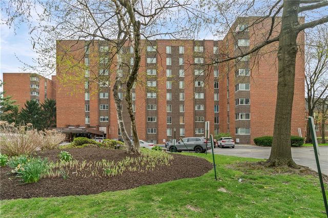 5 Bayard Rd 207, Shadyside, PA 15213