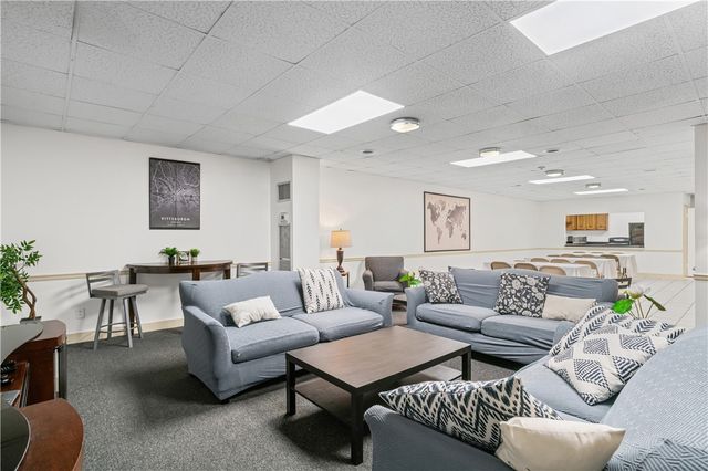 5 Bayard Rd 207, Shadyside, PA 15213