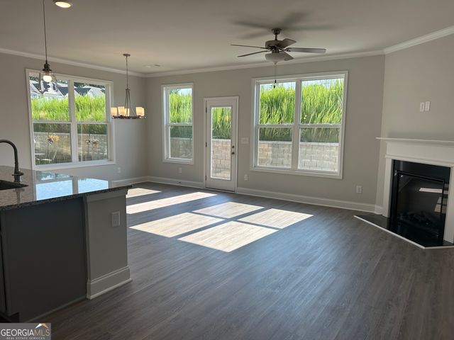 3817 Billabong Trail 104, Gainesville, GA 30506