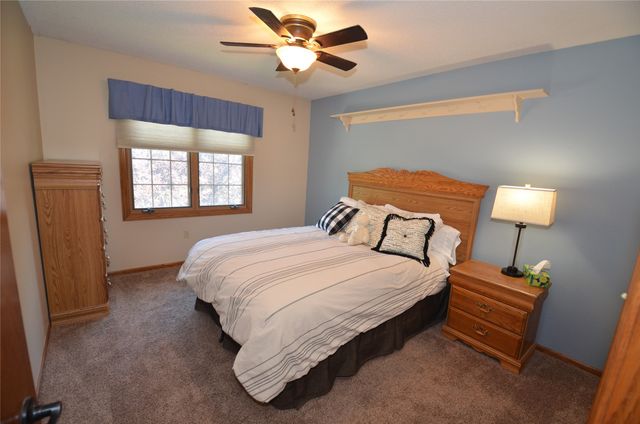 1964 Walnut Street, West Des Moines, IA 50265
