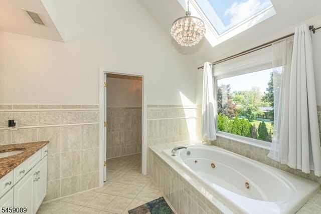 198 Boulevard, Pequannock Twp., NJ 07444