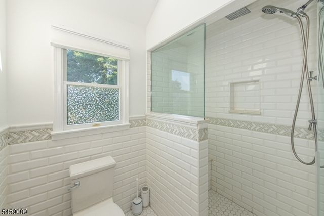 198 Boulevard, Pequannock Twp., NJ 07444
