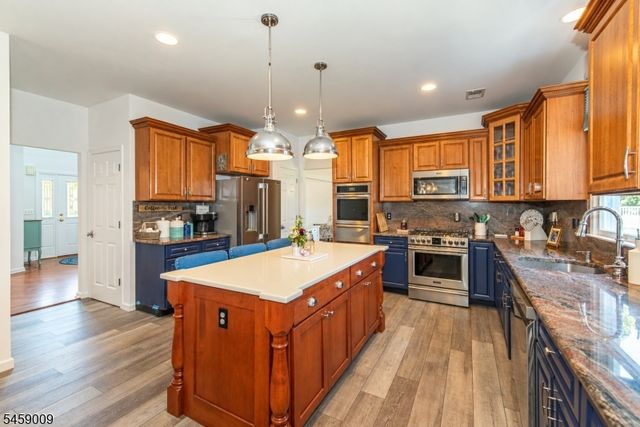 198 Boulevard, Pequannock Twp., NJ 07444