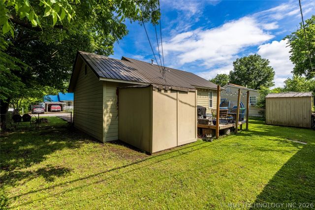 310 N Sawyer Street, Pryor, OK 74361