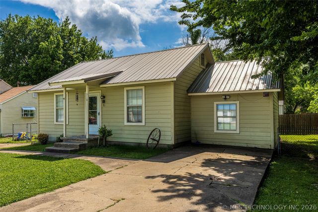 310 N Sawyer Street, Pryor, OK 74361