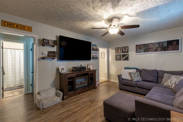 310 N Sawyer Street, Pryor, OK 74361