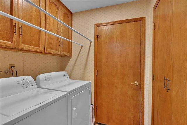 18370 Jayhawk Dr, Penn Valley, CA 95946