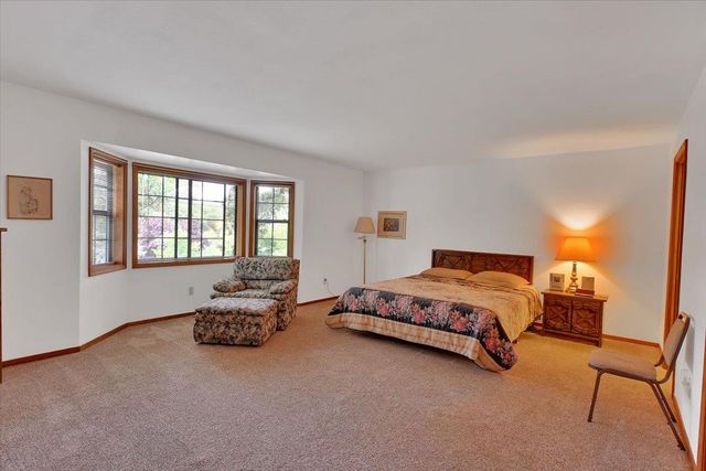 18370 Jayhawk Dr, Penn Valley, CA 95946