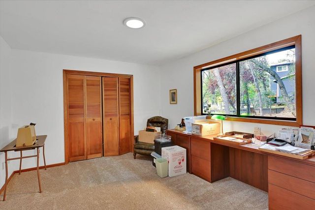 18370 Jayhawk Dr, Penn Valley, CA 95946