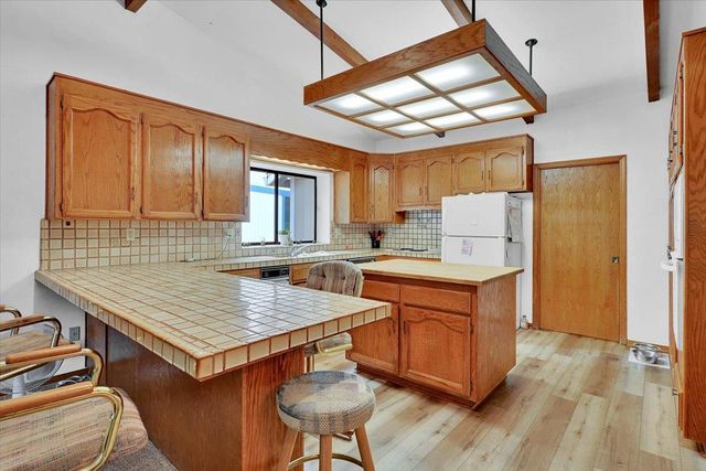 18370 Jayhawk Dr, Penn Valley, CA 95946