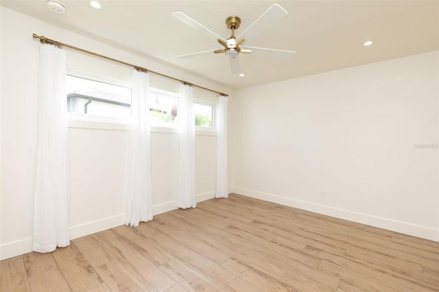 10350 PARADISE BOULEVARD, Treasure Island, FL 33706