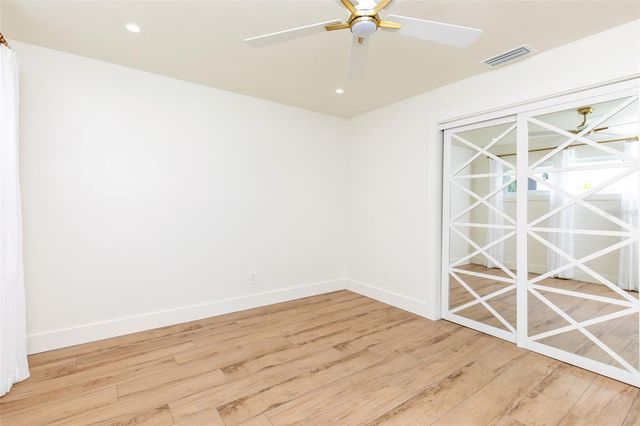 10350 PARADISE BOULEVARD, Treasure Island, FL 33706