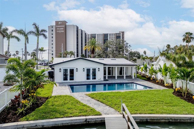 10350 PARADISE BOULEVARD, Treasure Island, FL 33706