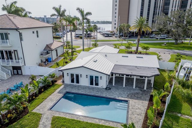 10350 PARADISE BOULEVARD, Treasure Island, FL 33706