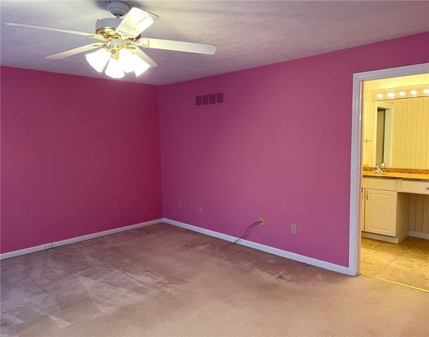 493 Cannongate Dr, Monroeville, PA 15146