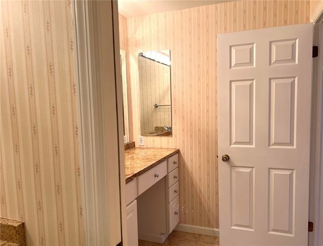 493 Cannongate Dr, Monroeville, PA 15146