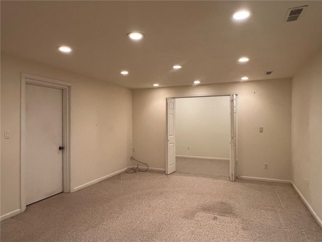 493 Cannongate Dr, Monroeville, PA 15146