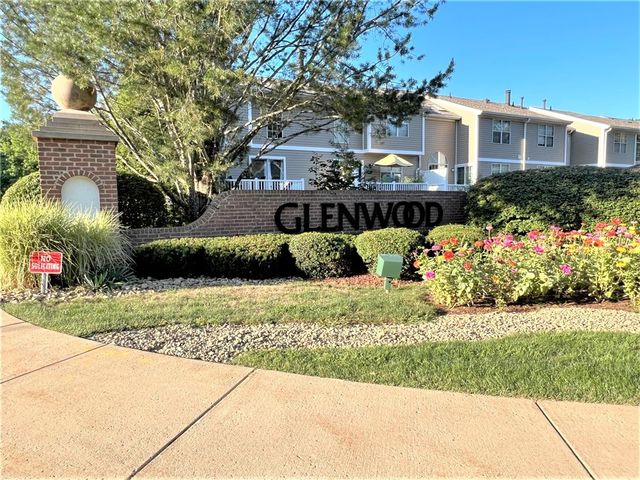493 Cannongate Dr, Monroeville, PA 15146