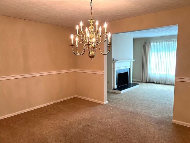 493 Cannongate Dr, Monroeville, PA 15146