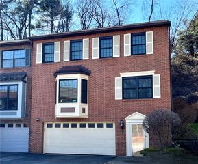 493 Cannongate Dr, Monroeville, PA 15146