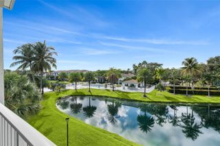 2600 S University Dr 326, Davie, FL 33328