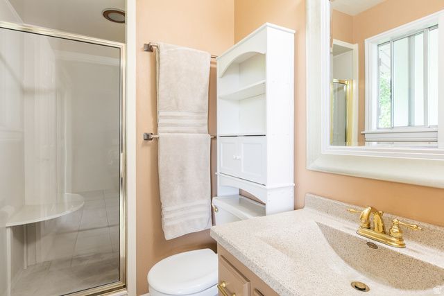 1148 E RAYMOND RD, Fruit Heights, UT 84037