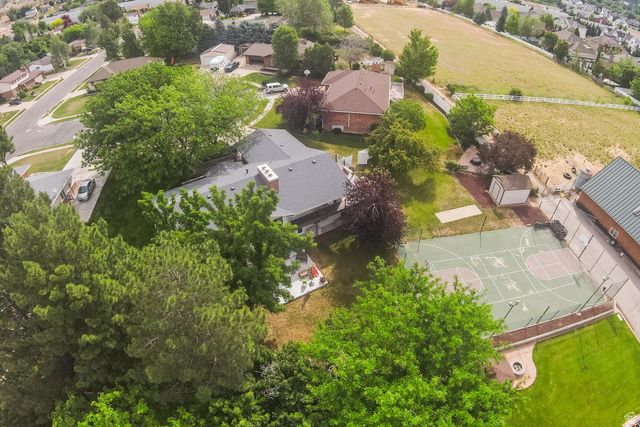 1148 E RAYMOND RD, Fruit Heights, UT 84037