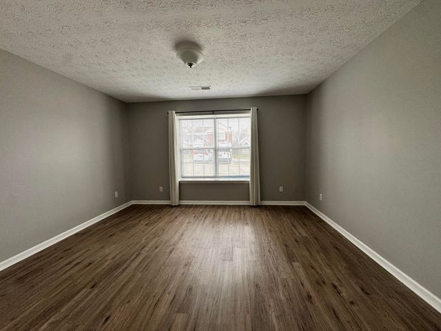 4228 Hampton Ridge, Lexington, KY 40514